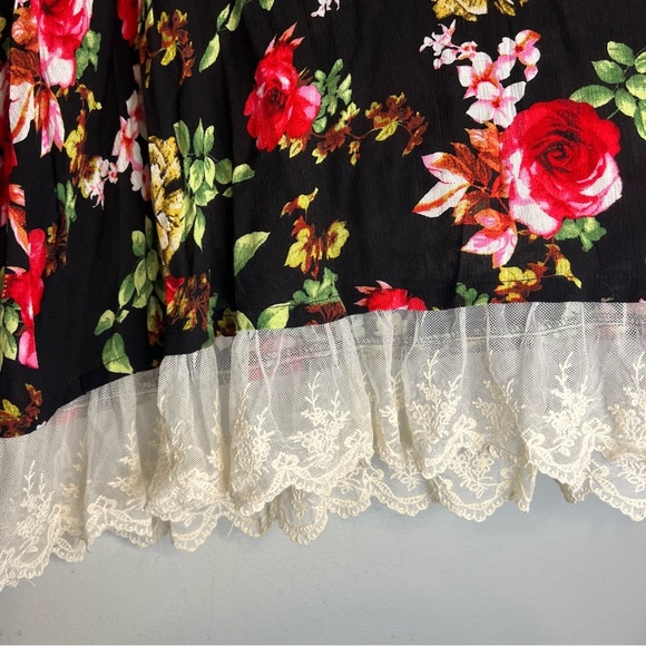 Umgee Women's Caged Floral Bell Sleeve Pullover Tunic Top Lace Y2K Boho Festival - Picture 7 of 14